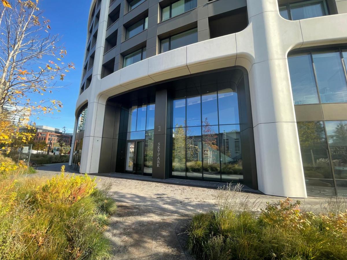 Sag Sky Park Residence Free Parking And Wi-Fi ブラチスラヴァ エクステリア 写真