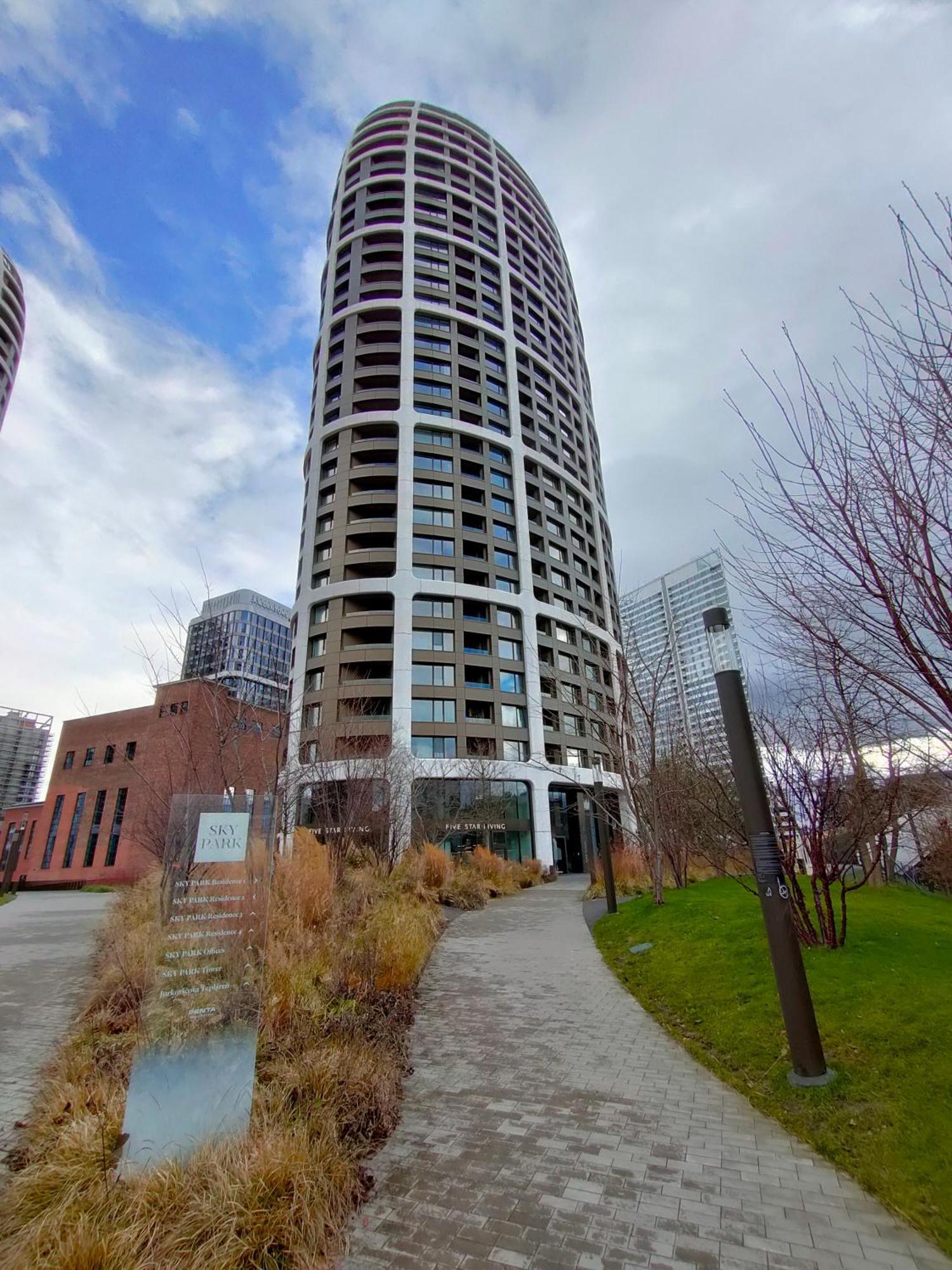 Sag Sky Park Residence Free Parking And Wi-Fi ブラチスラヴァ エクステリア 写真